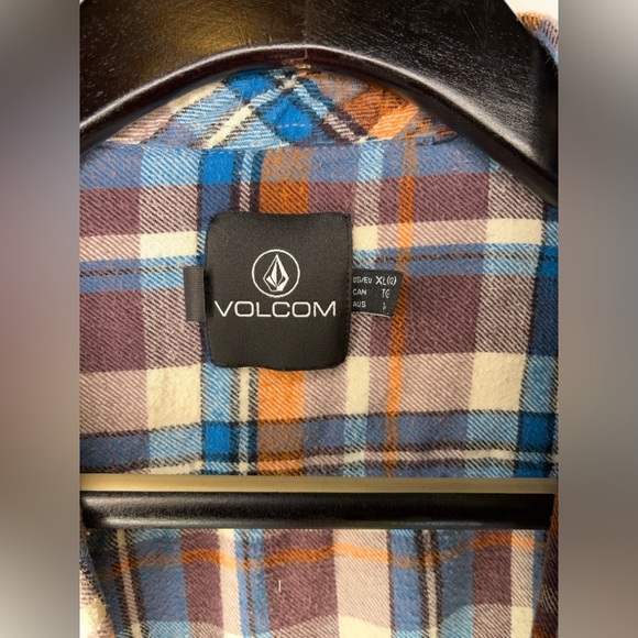 Volcom Plaid Button Up - Picture 5 of 6